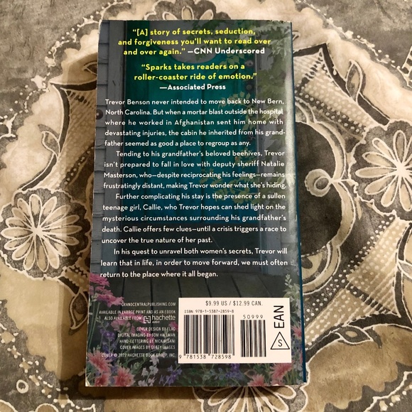 The Return by Nicholas Sparks - Picture 2 of 3